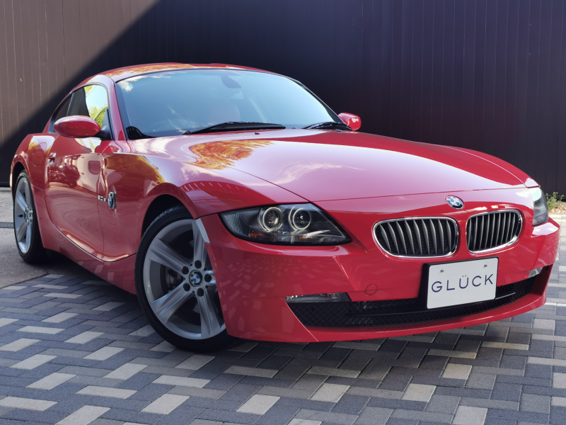 BMW Z4 クーペ3.0si／レッド革シート／シートヒーター／運転席メモリー機能付パワーシート／助手席パワーシート／キセノンヘッドライト 中古車情報  埼玉県 グルック埼玉川口 https://www.gluck.bz/shoplist/shop-saitama-kawaguchi